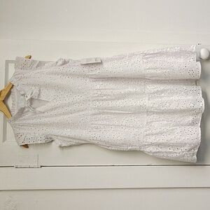 Time & Tru Dress White Eyelet Size Small Tiered Ruffle Sleeve NWT